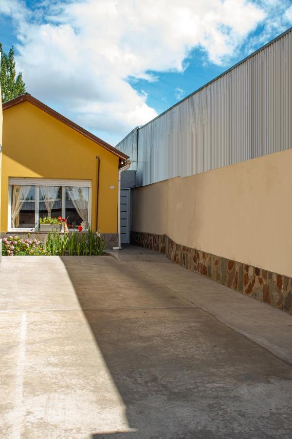 Departamento Casimiro-Nuevo Amplio En Zona Centro Apartment El Calafate Exterior photo